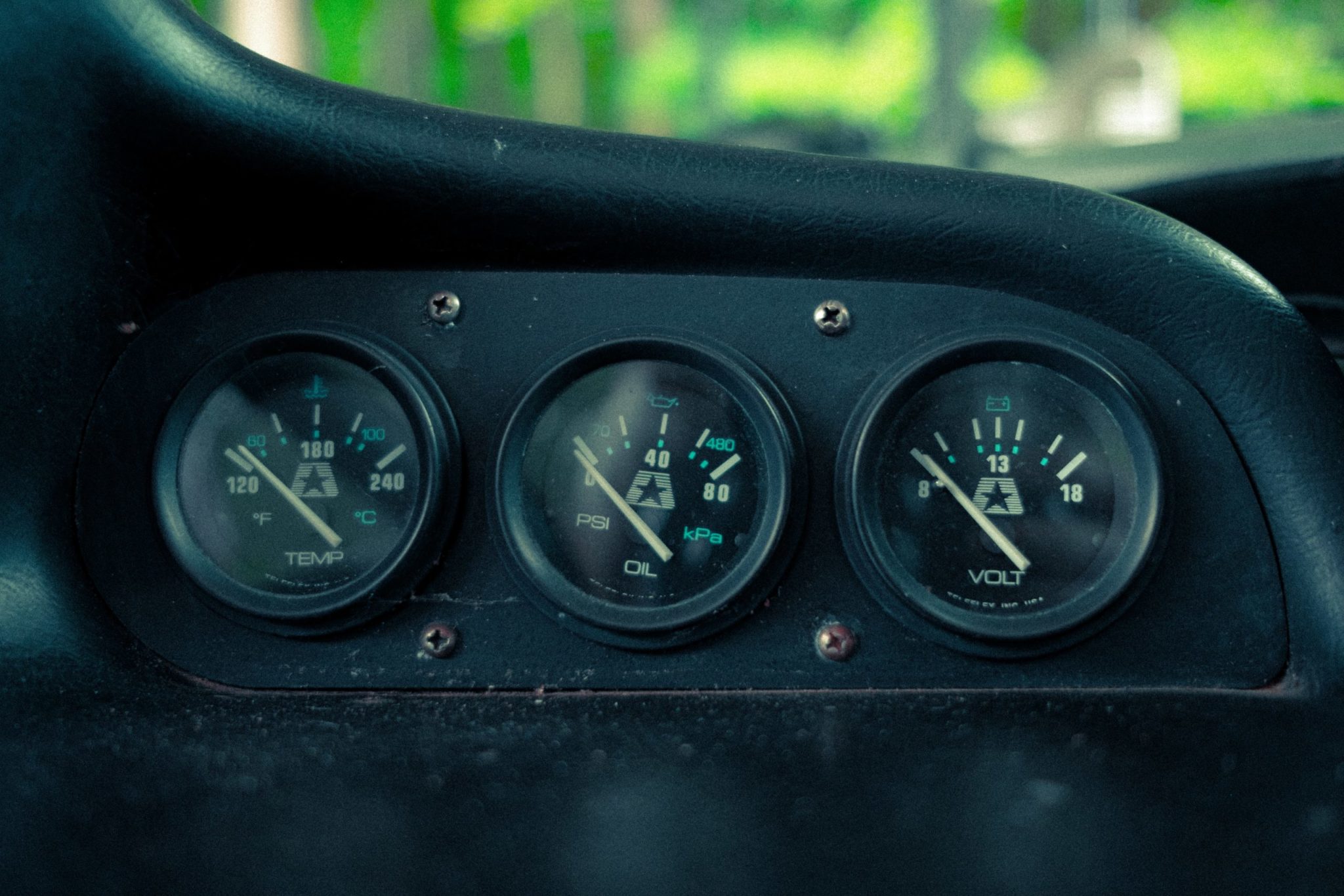Customizable Instrument Clusters | Valid Manufacturing Ltd.